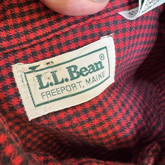 Vtg L.L. Bean Made in USA Freeport Flannel Shirt Medium Red Black Check Plaid - Picture 8 of 10